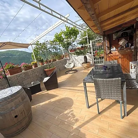 Hill Valley View 4* Vico Equense